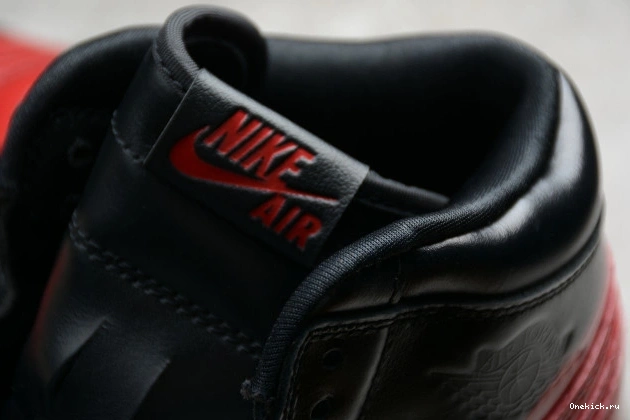 One Kick Jordan OG Couture High BQ6682-006 Air 1 Defiant 0804